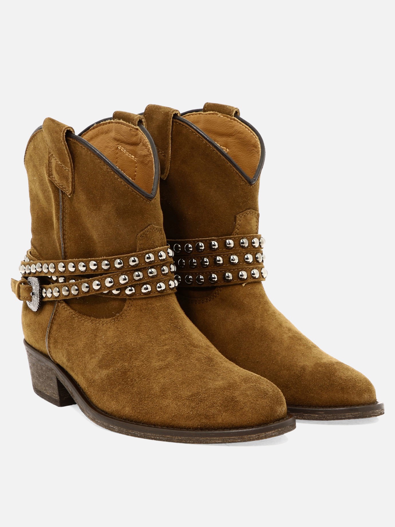 Studded boots by Via Roma 15
