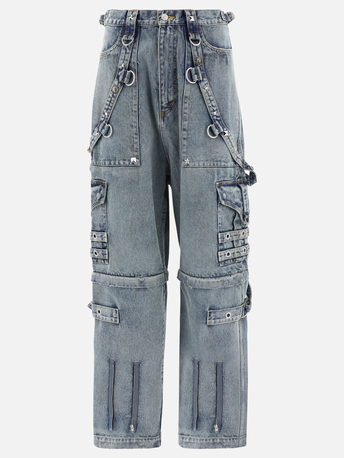 Baggy jeans with studs