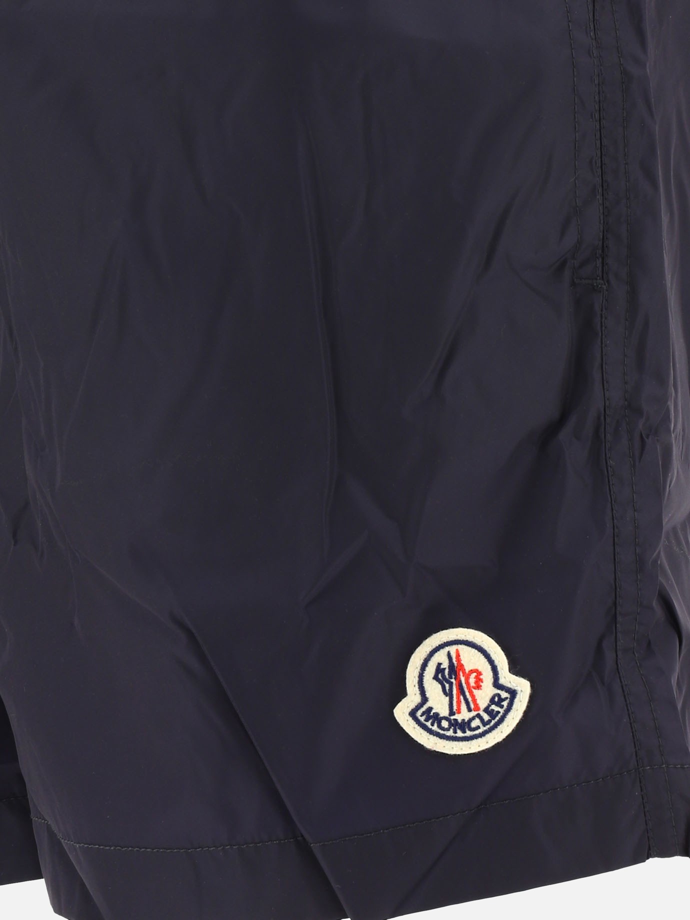 Costume con patch by Moncler