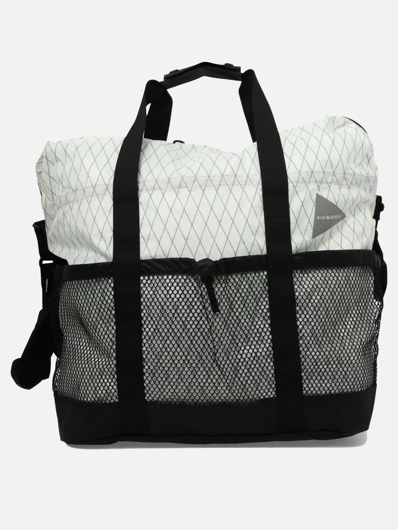 Travel bag in technical fabric