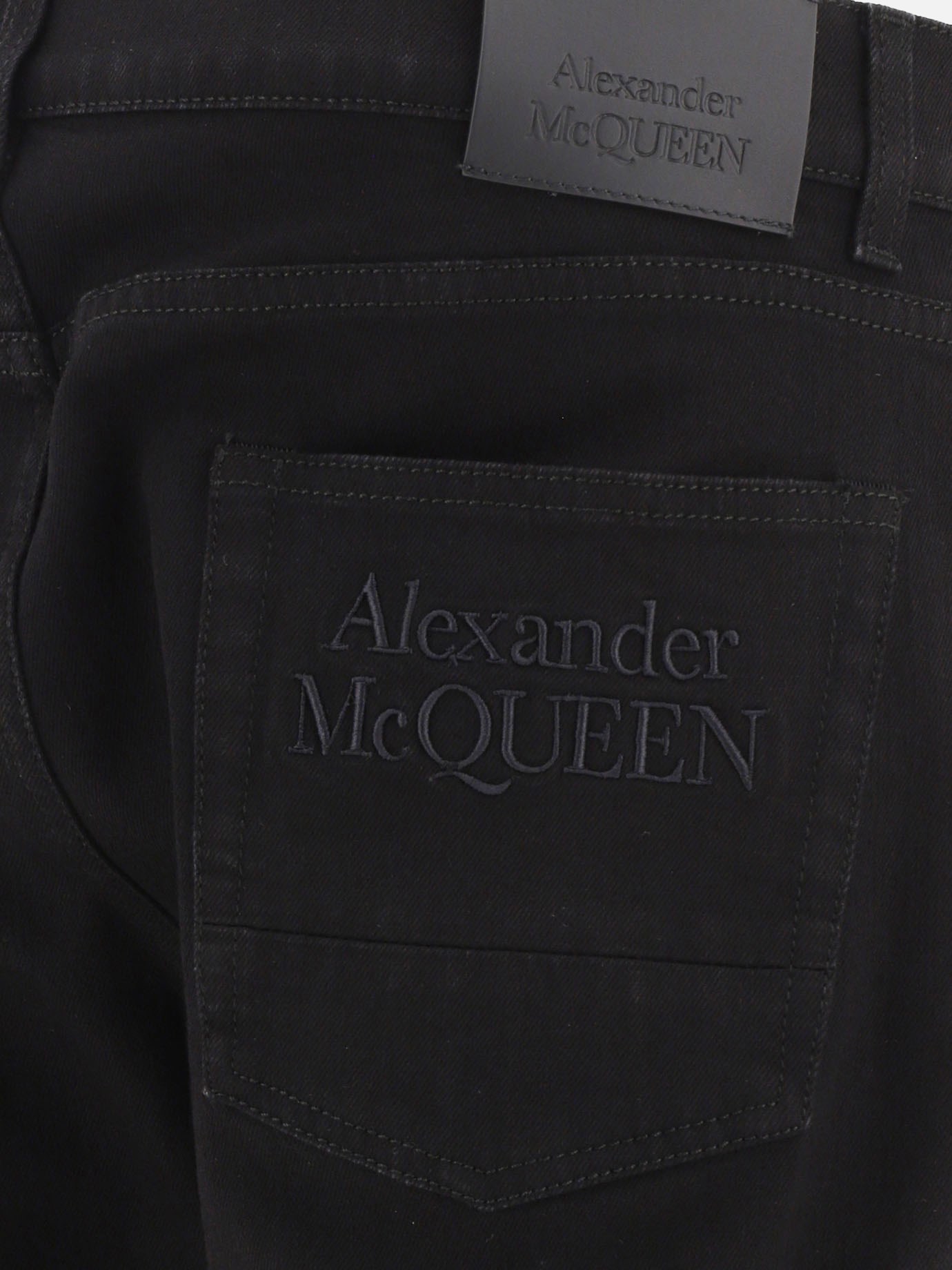 Jeans con ricamo by Alexander McQueen