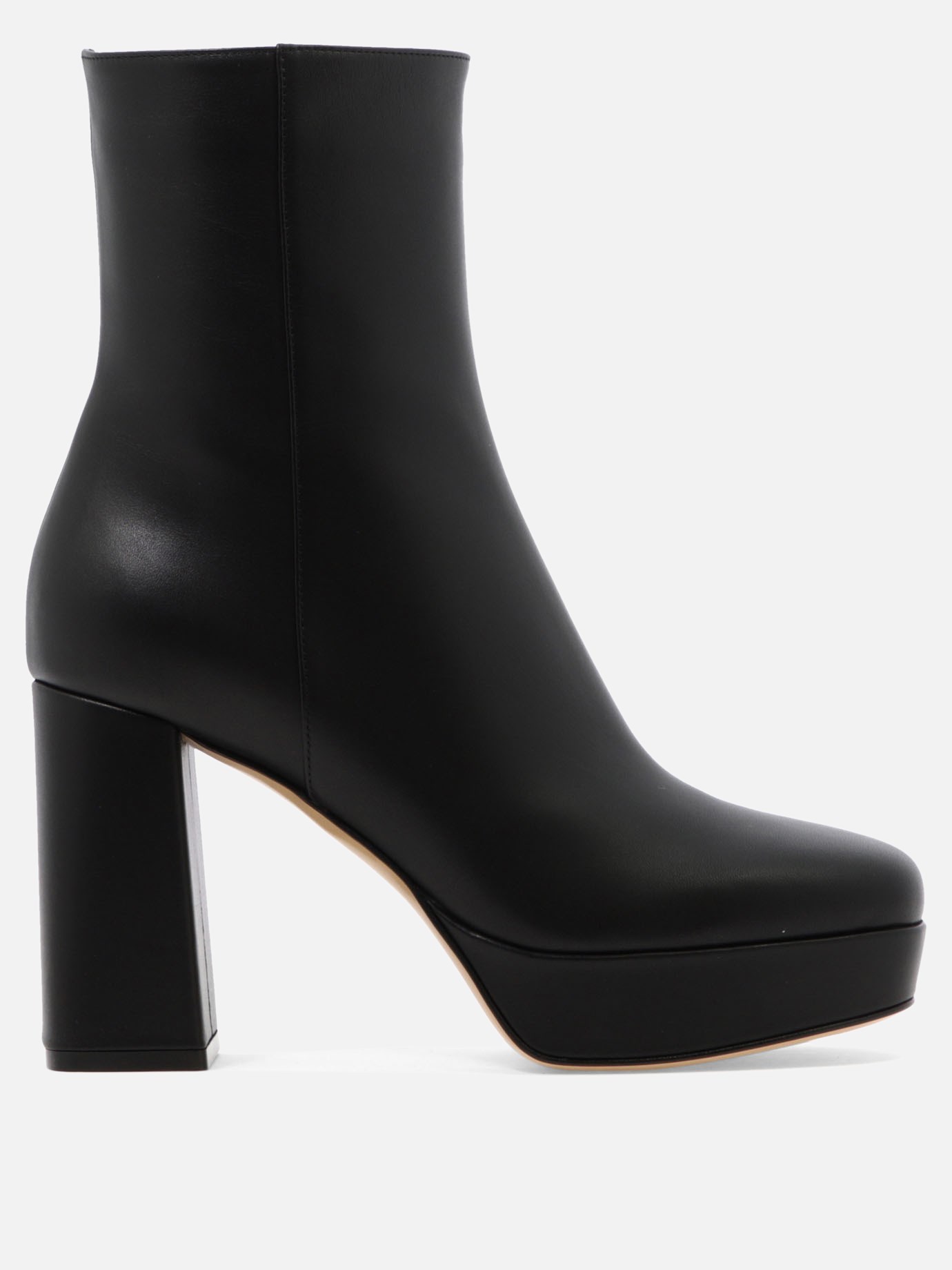  Daisen  ankle bootsby Gianvito Rossi - 1