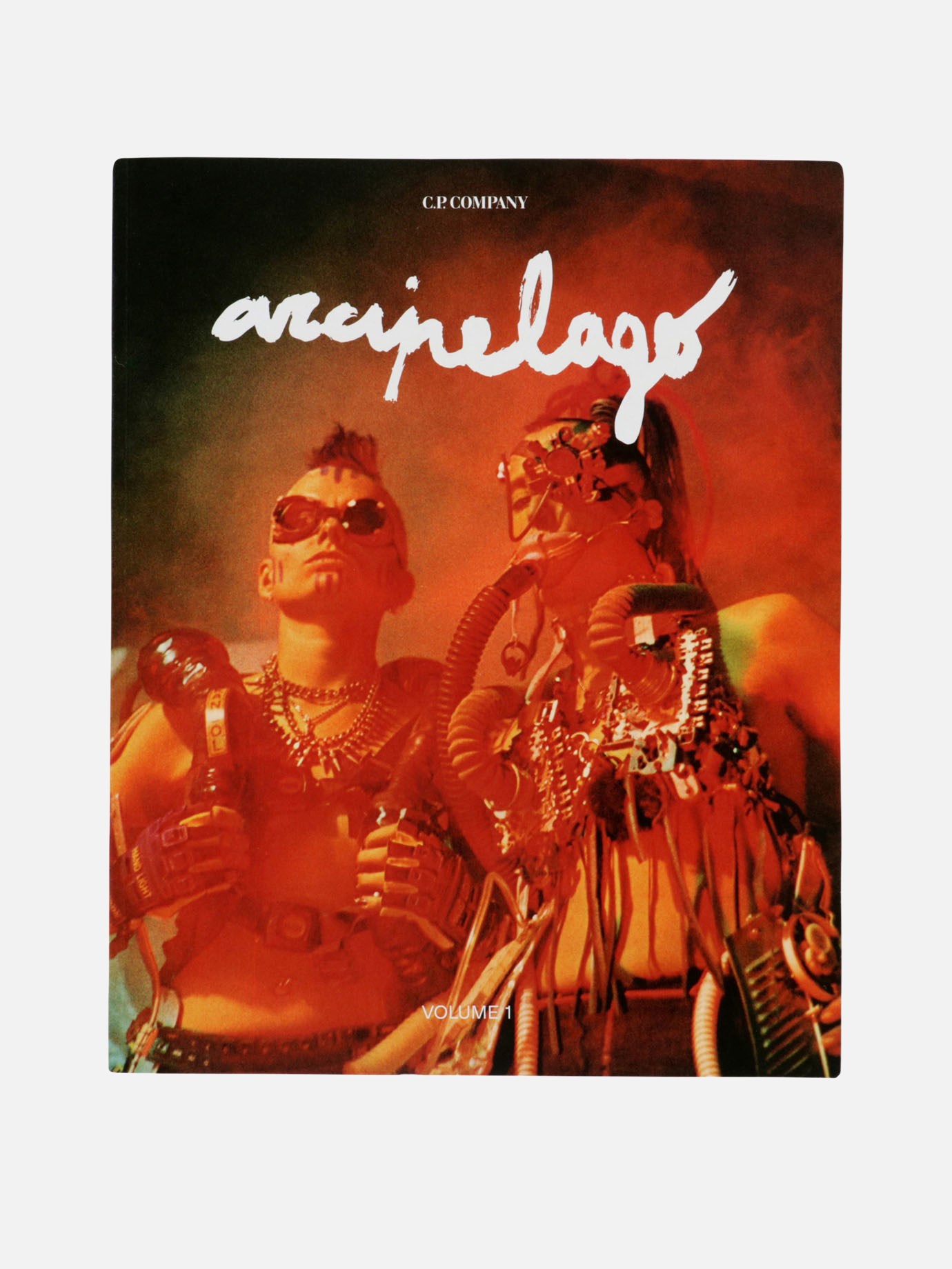  Arcipelago by C.P. Company - Issue 01  magazineby Arcipelago - 4