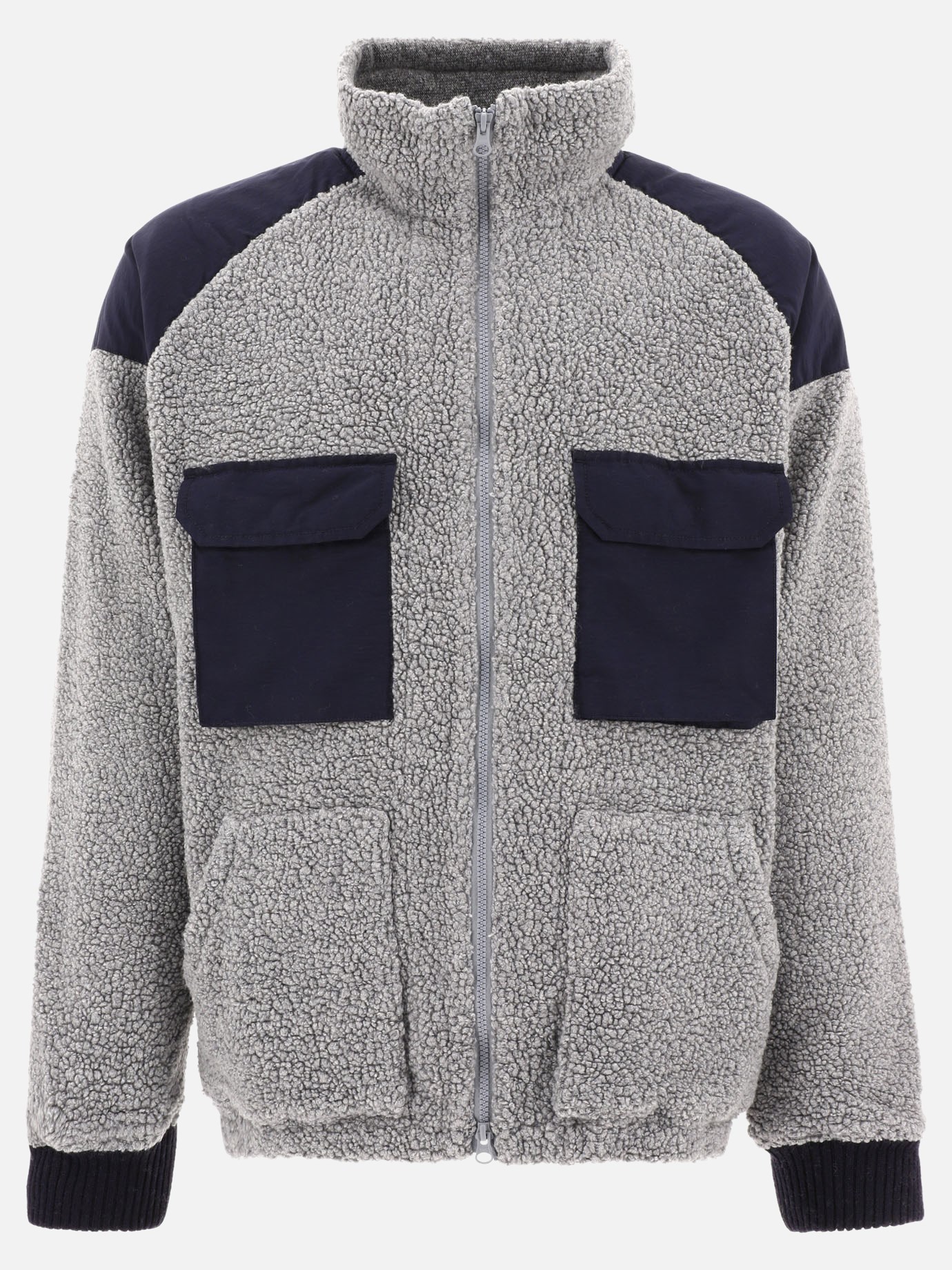 Fleece jacket with contrasting details