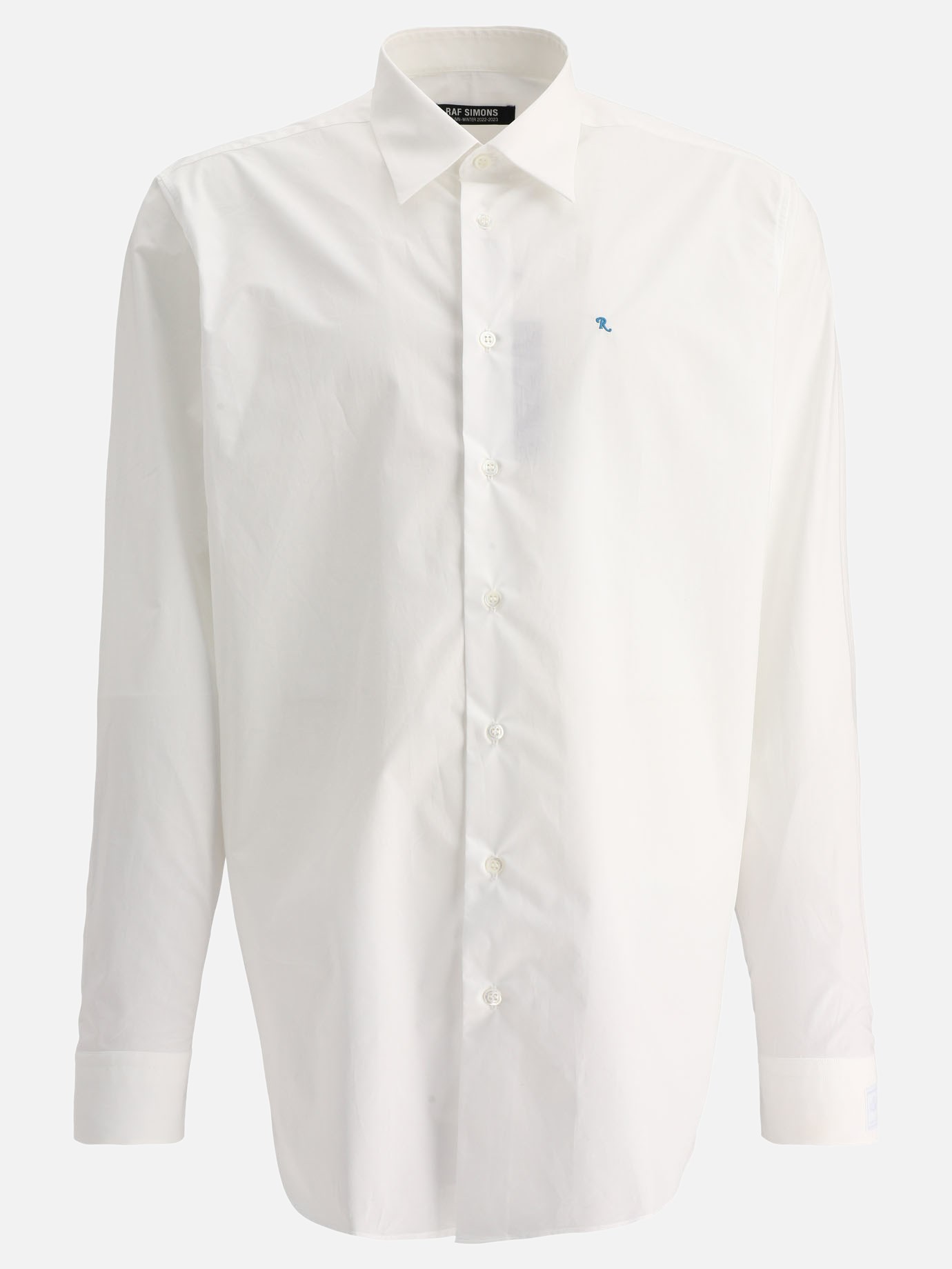 Classic shirt with embroidery