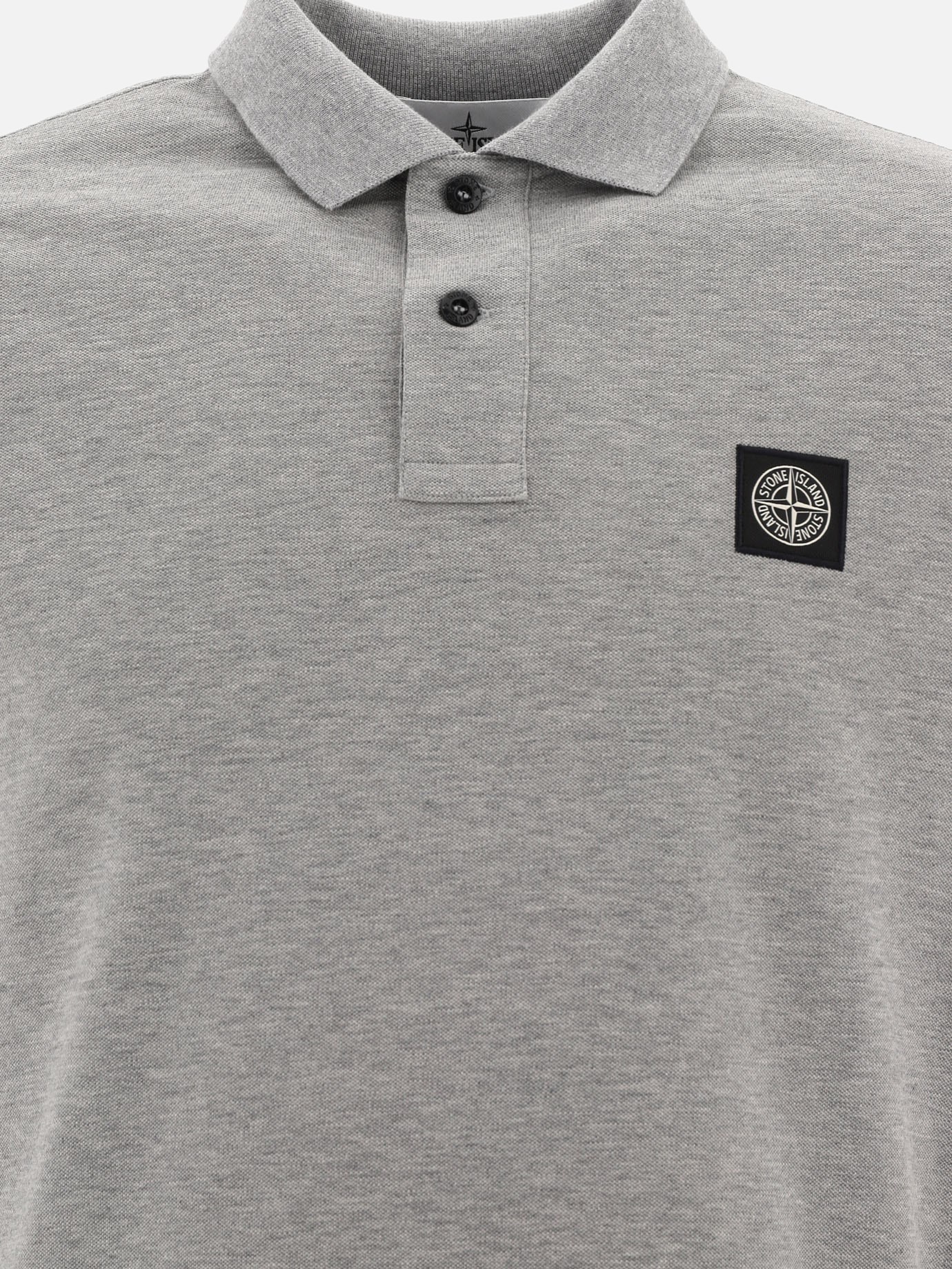 Polo con patch by Stone Island