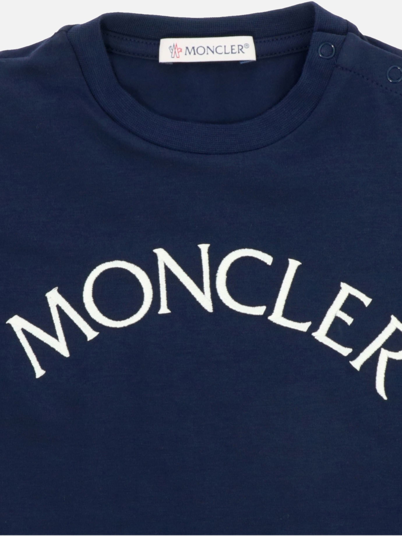 T-shirt con ricamo by Moncler Enfant