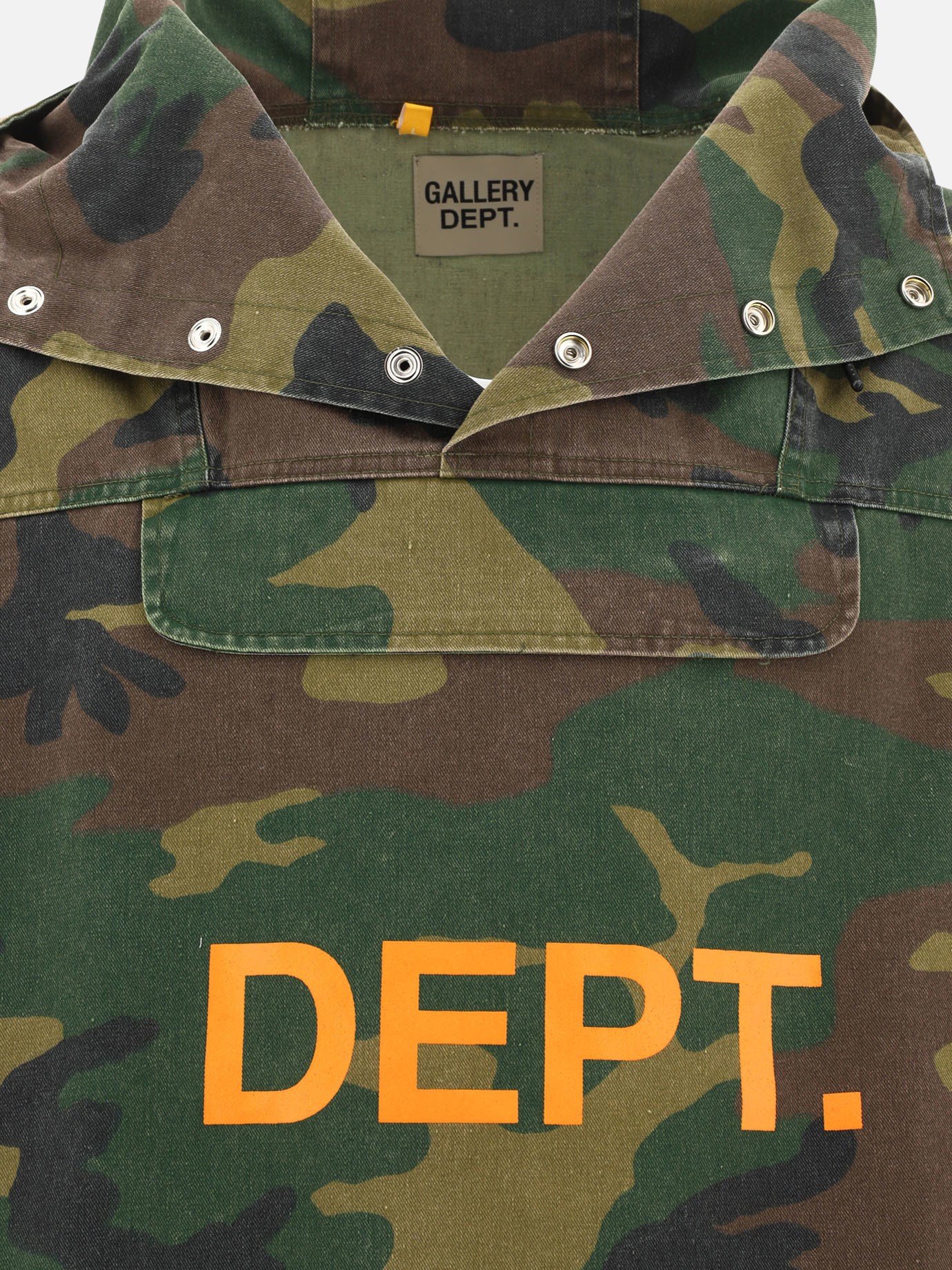 Giacca camouflage by Gallery Dept.