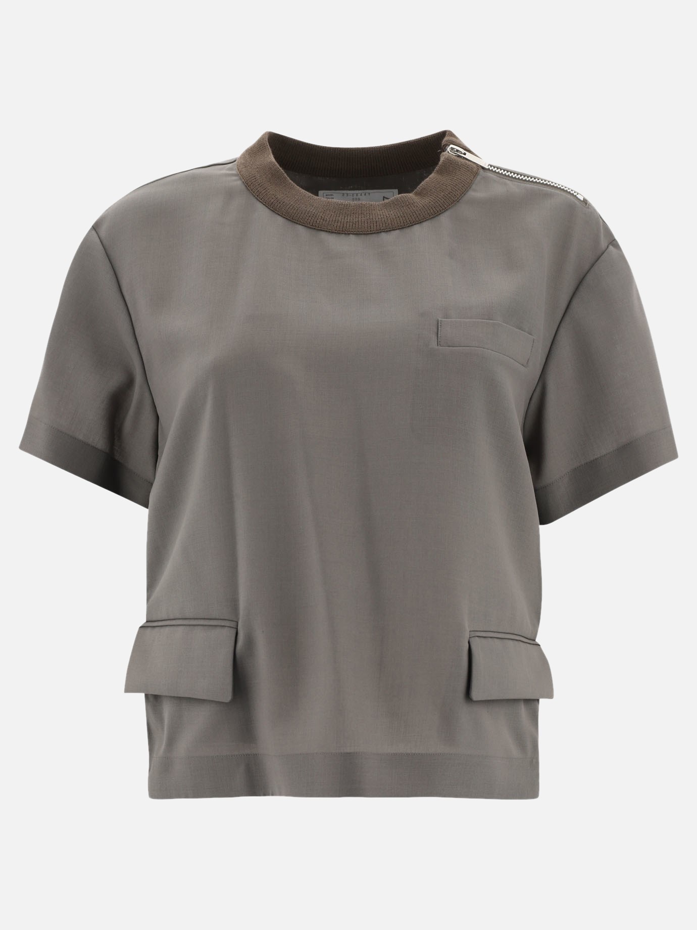 T.shirt with flap pockets